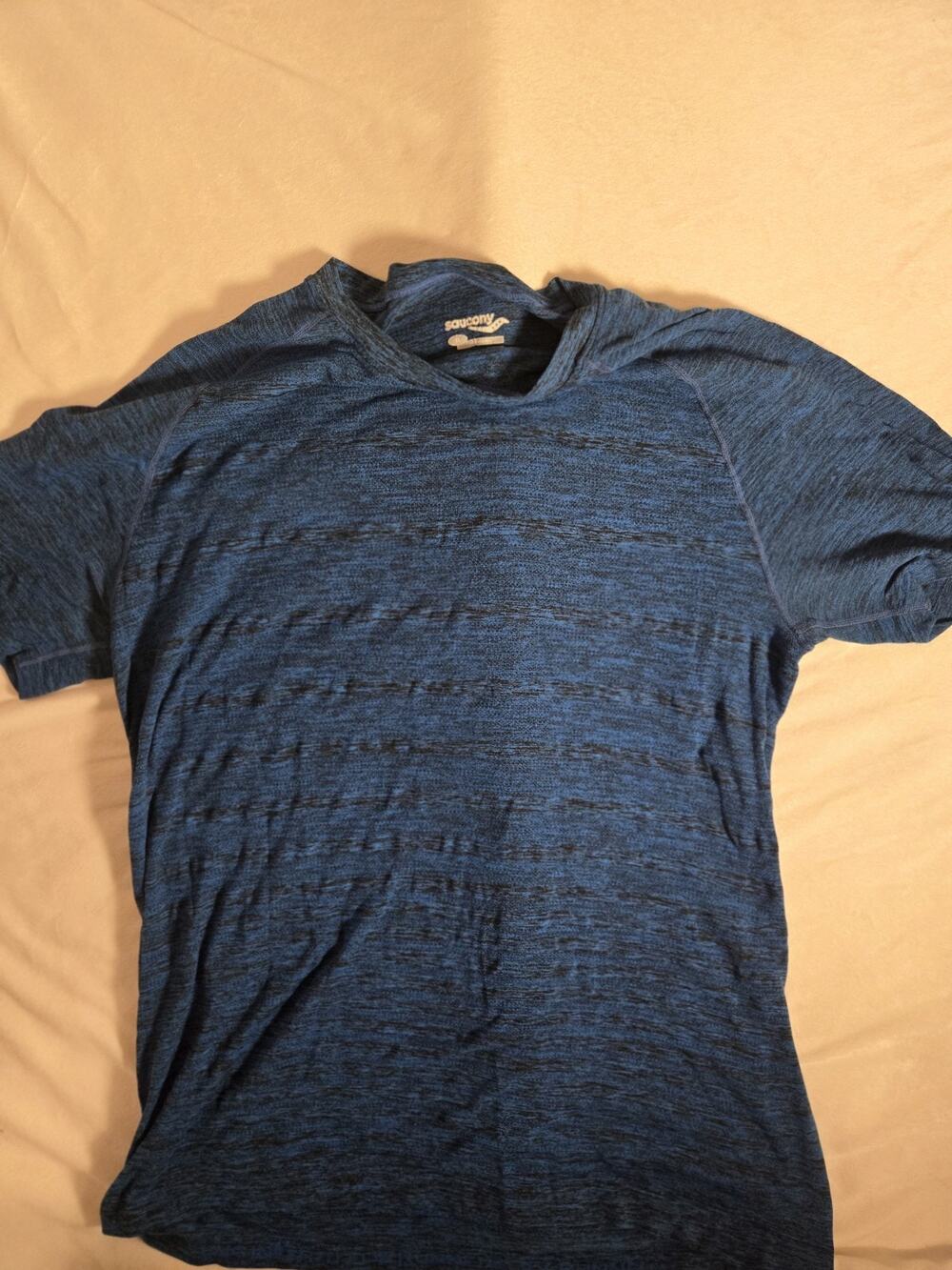 Saucony Men’s XL Blue Crew Neck Lightweight Breathable Running Tee